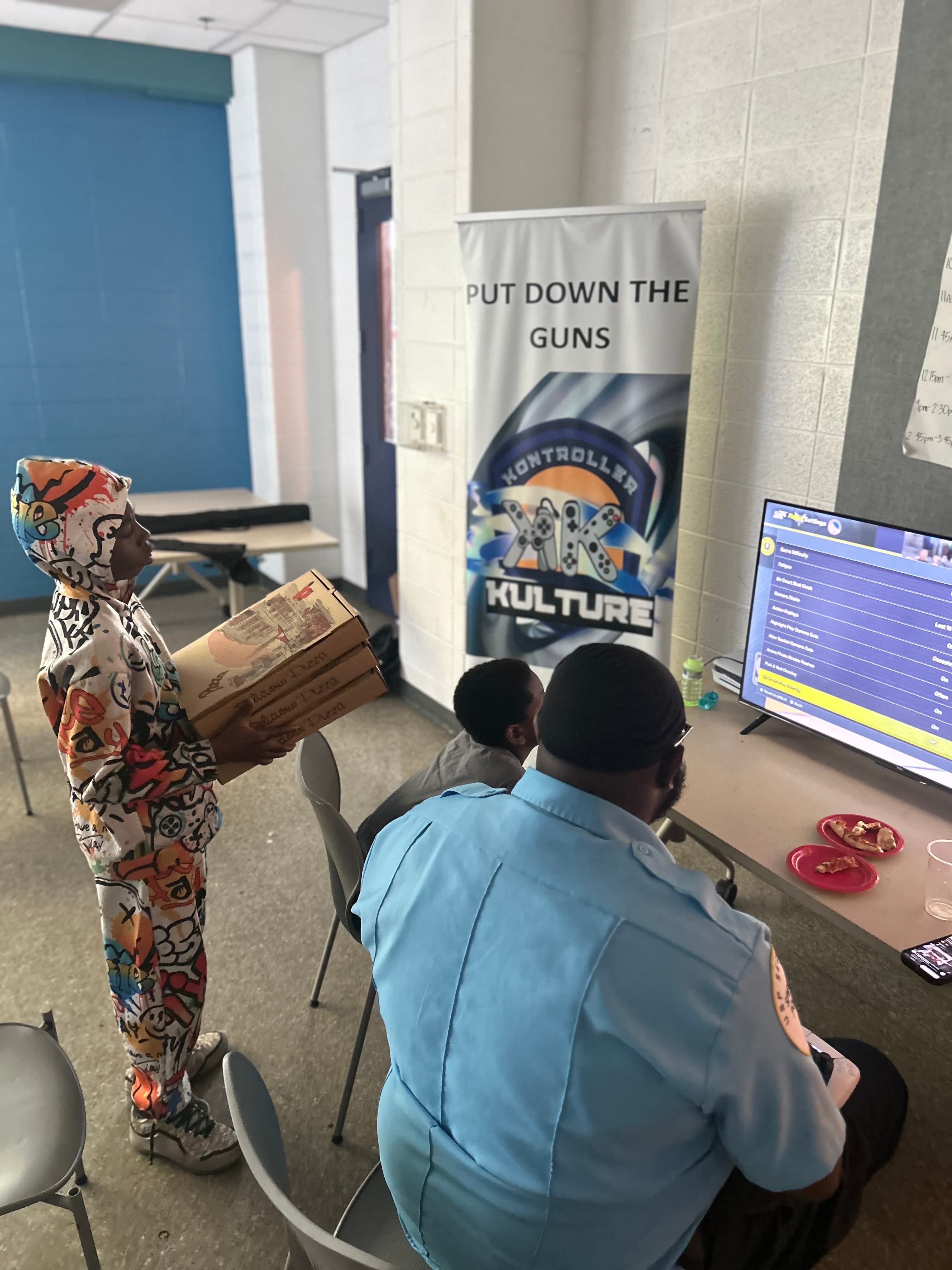 Kontroller Kulture setup with PS5 and curriculum at school site